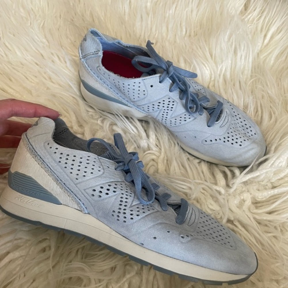 New Balance Mens MRL696DE Light Blue‎ suede size M7 EU40 NWOB
